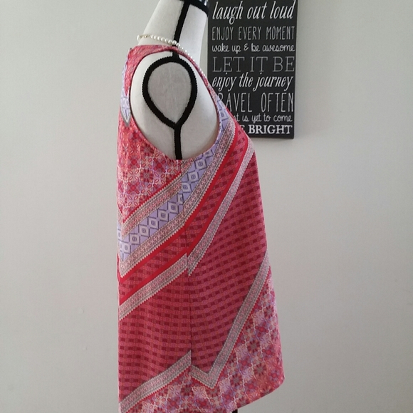 FOURTEEN PLACE SLEEVELESS CHEVRON HI-LOW BLOUSE M - Picture 2 of 8